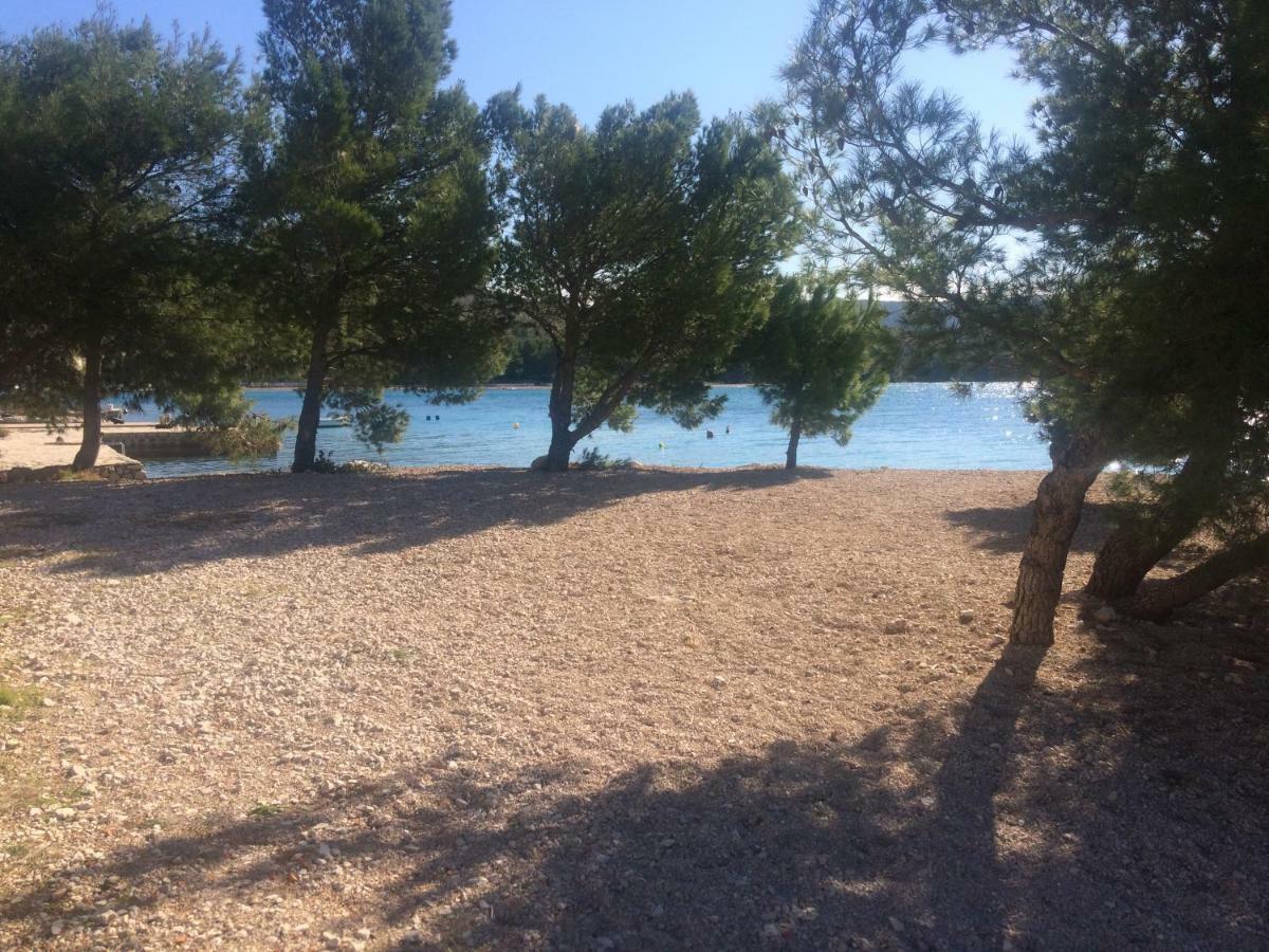 Apartments Maslina Zaboric Εξωτερικό φωτογραφία